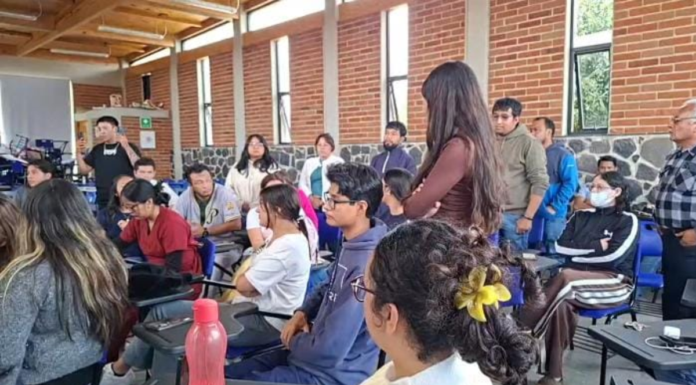 Piden destitución del coordinador de Medicina de la UBBJ en Chiautzingo
