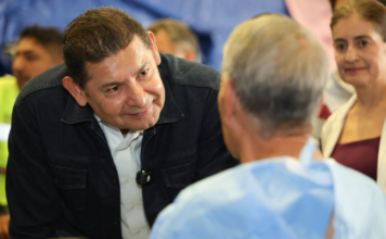 Armenta supervisa funcionamiento del Hospital Itinerante 5 de Mayo