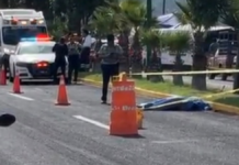 Autobús atropella y mata a un hombre en Izúcar; chofer huyó