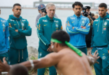 Señalan a jugadores de Brasil por presuntas burlas a ritual aborigen