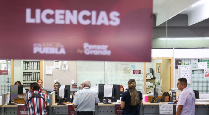 Buscan suspender licencia de conducir a deudores alimentarios en Puebla