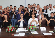 Puebla reconoce a atletas por sus 10 medallas en Santo Domingo