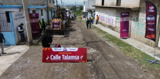 Inicia rehabilitación vial de la calle Talamsa en Xochimehuacan