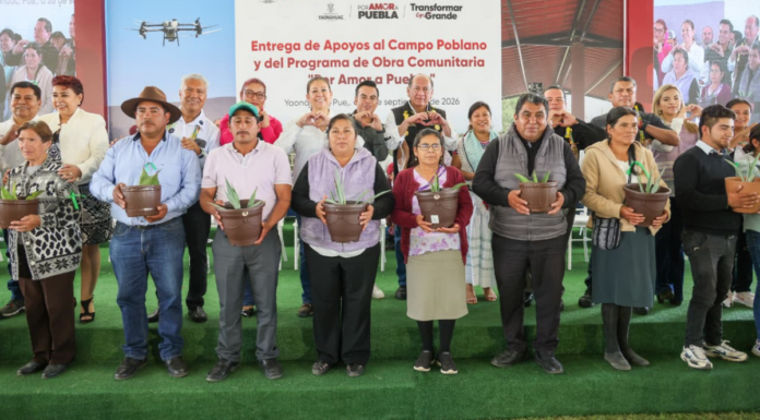 Llevan apoyos al campo y obra comunitaria a la Sierra Nororiental
