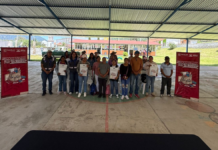 Zacatlán lleva más de 130 paquetes de útiles escolares a comunidades