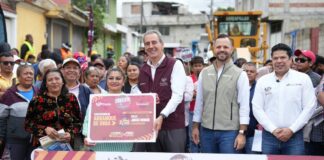 Pepe Chedraui arranca pavimentación de calle Jorge Murad en La Resurrección