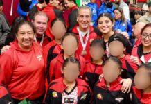 Pepe Chedraui acompaña final estatal de la Liga Telmex-Telcel de Básquetbol