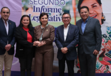 Beatriz Manrique presenta su Segundo Informe Legislativo