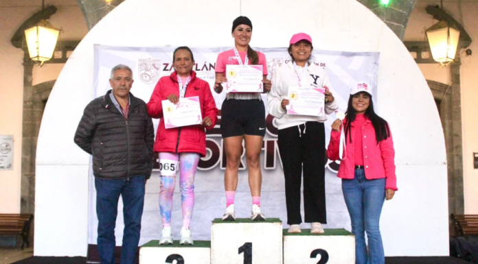 Zacatlán realiza Carrera con Causa contra el Cáncer de Mama