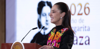 Sheinbaum considera “acertada” la renuncia de Taddei al INE