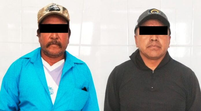 Aseguran 3 mil litros de gas LP y a dos hombres en San Felipe Teotlalcingo