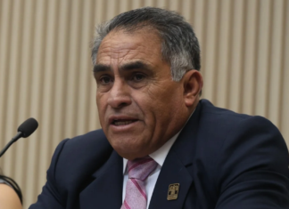 Elpidio Díaz rechaza acusaciones de extorsión; acusa adeudo salarial