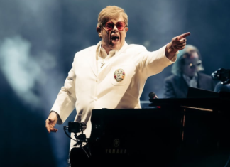 Elton John le dice adiós a México con dos grandes conciertos