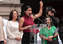 Gaby “La Bonita” Sánchez inicia búsqueda por la alcaldía de Puebla