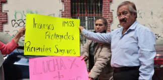 Trabajadores del Seguro Social cumplirán cuatro días de plantón en Puebla