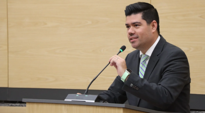 Jaime Natale plantea crear un Registro Estatal de autopartes