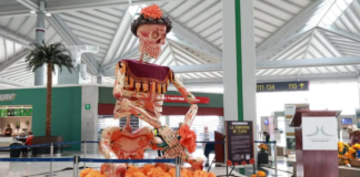 Catrina “La Vendedora de Flores” de Atlixco llega al AIFA