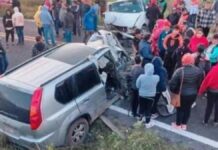 Choque frontal entre camionetas en la Tehuacán-Orizaba deja cinco lesionados