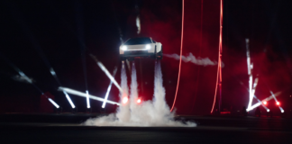 ¿Un auto volador? Elon Musk presenta el nuevo Tesla Roadster