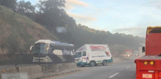 Accidente de tractocamión provoca cierre en el Arco Norte