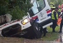 Dos ambulancias de Chapulco se accidentan en la México-Veracruz