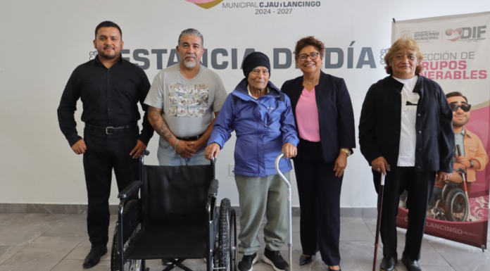 Entregan aparatos funcionales a cuatro beneficiarios de Cuautlancigo