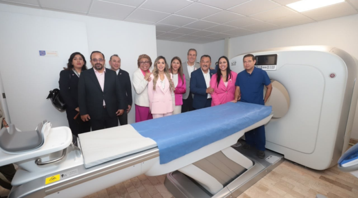Puebla capital entrega apoyos a 40 mujeres con cáncer de mama