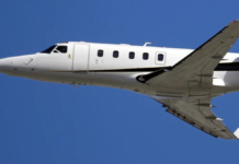 Desaparece avión con seis personas frente a costas de Massachusetts