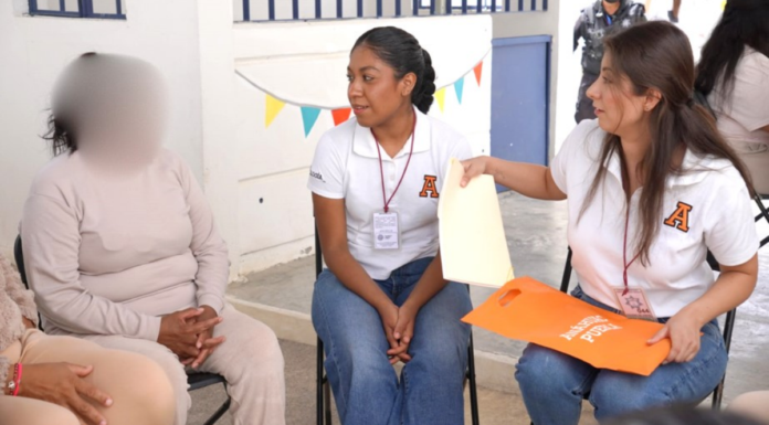 Anáhuac Puebla lleva apoyo psicológico a mujeres del penal de Ciudad Serdán