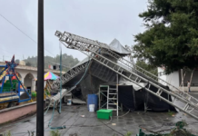 Caída de escenario en Atoluca deja dos trabajadores lesionados