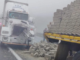 Tráileres chocan en la Puebla-Orizaba y provocan cierre vial