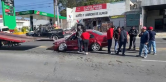 Choca unidad de la ruta M1 contra auto en la carretera a Valsequillo