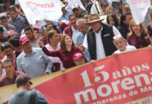 Conmemoran 15 años de Morena con marcha en Zacatlán