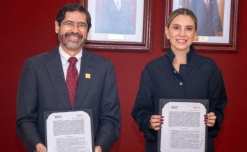 IBERO Puebla firma convenio con la Secretaría de Turismo estatal