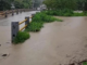 Lluvias provocan daños y cierre de carretera en Pantepec