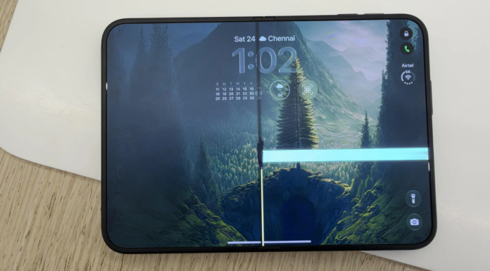 Apple reconoce fallas en la pantalla interior del iPhone Duo