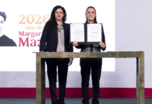 Sheinbaum firma reforma sobre nacionalidad única para gobernantes