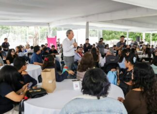 Pepe Chedraui reconoce a jóvenes como “Protagonistas de la Ciudad”