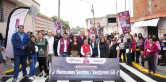 Pepe Chedraui entrega obras viales en Santo Tomás Chautla