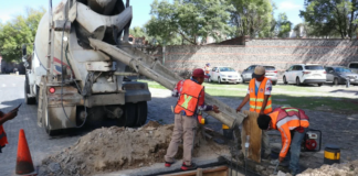Continúan obras para mejorar sistema pluvial del bulevar 5 de Mayo