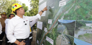 Gobierno de Puebla supervisa obra hidráulica en el río Pantepec