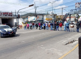 Protestan en Amozoc contra instalación de gasolinera cerca de un kínder