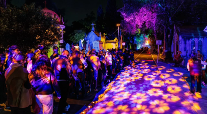 Inauguran recorridos nocturnos en el Panteón Municipal de Puebla