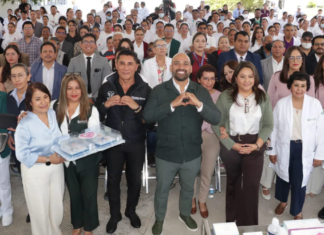 SEDIF Puebla entrega recursos para fortalecer unidades médicas