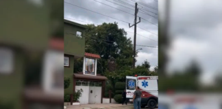 Albañil sufre descarga eléctrica en la federal Tehuacán-Orizaba
