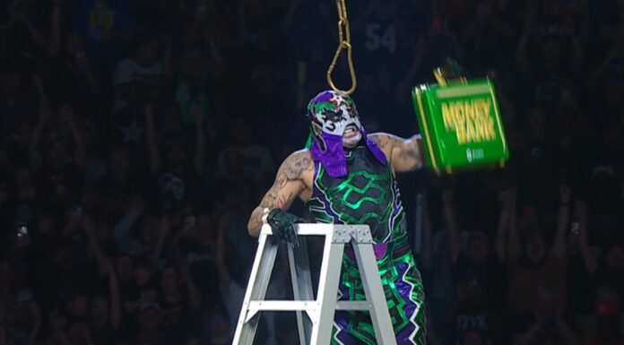 Penta gana “Money in the Bank”; buscaría campeonato de WWE